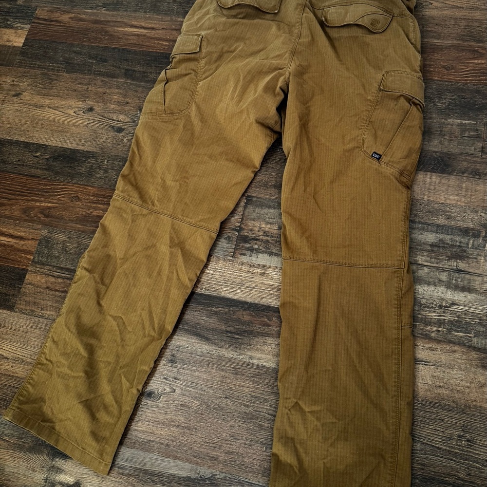 5.11 Tactical Tan Cargo Pants - Picture 2 of 5